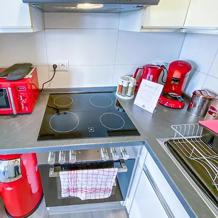 42qm - Blick Auf Munster, 3 Min Altstadt, Kuche, Balkon, Innenstadt Apartment *