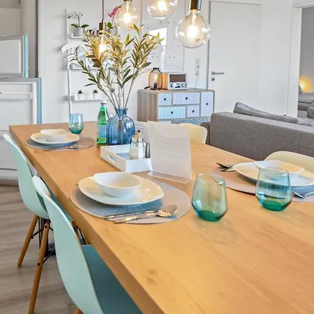 Apartment 42qm - Blick Auf Munster, 3 Min Altstadt, Kuche, Balkon, Innenstadt